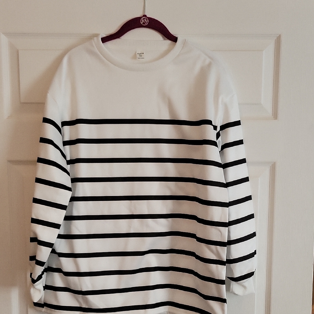 White and Black Striped Long Sleeve Shirt SHEIN kids Size 14Y
